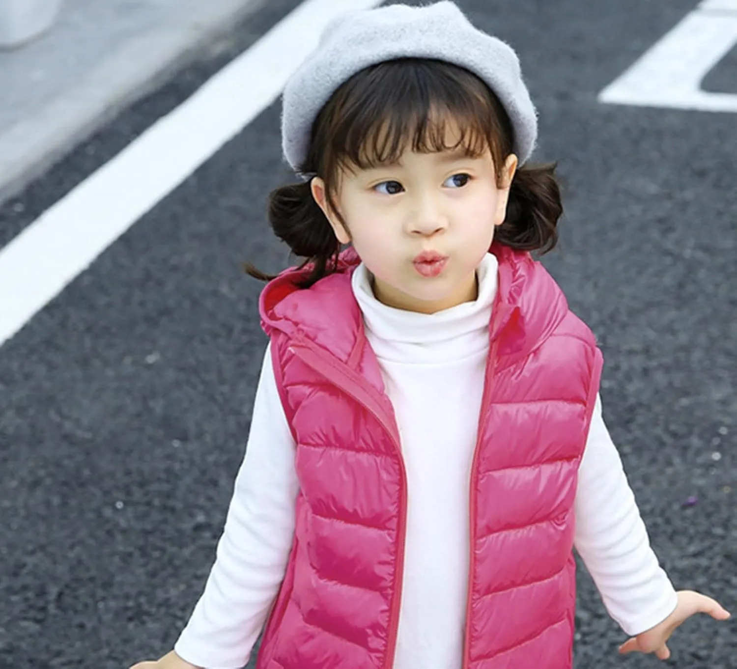 Boys Girls Puffer Vest Sleeveless Quilted Vest Zipper Hooded Down Puffy Jacket Winter Kids Warm Gilet Waistcoat
