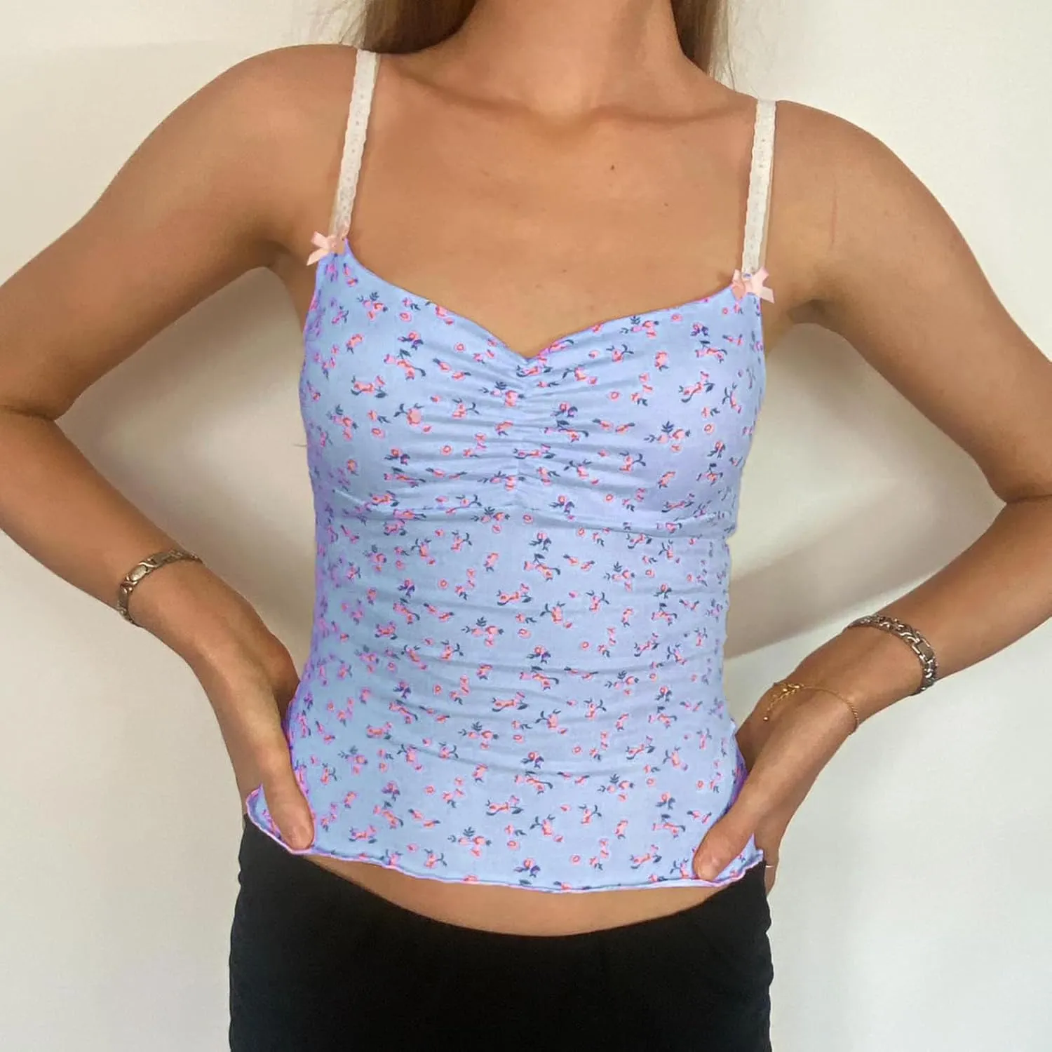Cute Camisole for Women Y2k Spaghetti Strap V Neck Fitted Tank Top Preppy Button Front Sleeveless Crop Top