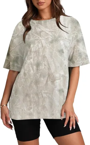 Oversized Camo Shirts for Women Men Maple Leaf Print Short Sleeve Crewneck T-Shirt Casual Loose Y2k Graphic Tee Tops
