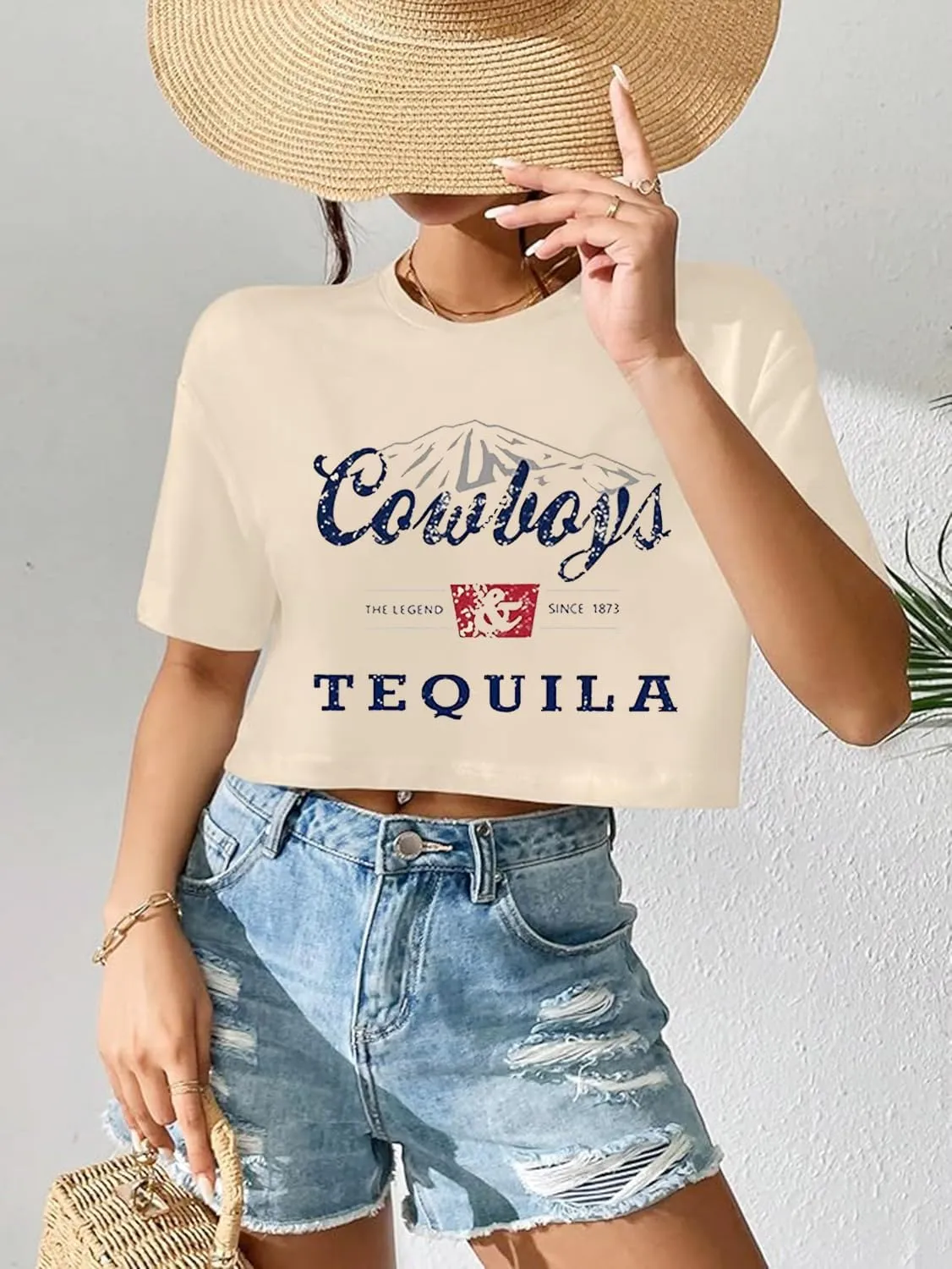 SALULAYER Cowboy Western Crop Shirt for Women Country Music Shirt Vintage Graphic Print Cowgril Rodeo Tee Country Party Tops