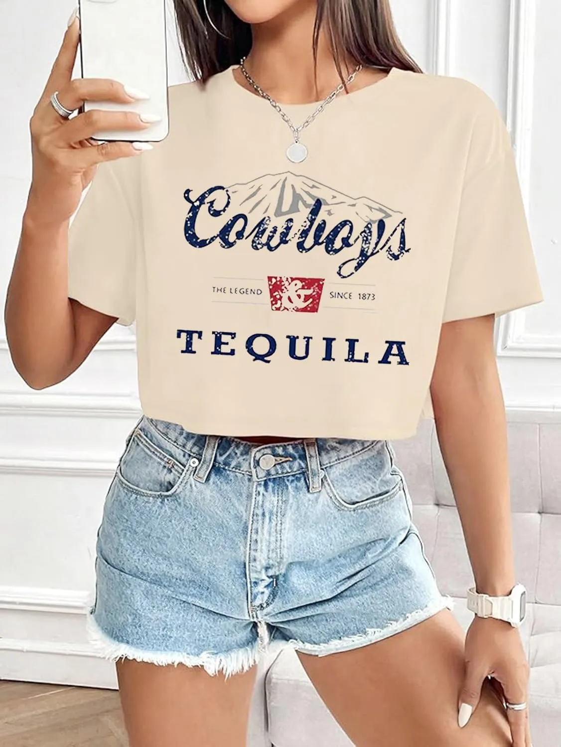 SALULAYER Cowboy Western Crop Shirt for Women Country Music Shirt Vintage Graphic Print Cowgril Rodeo Tee Country Party Tops