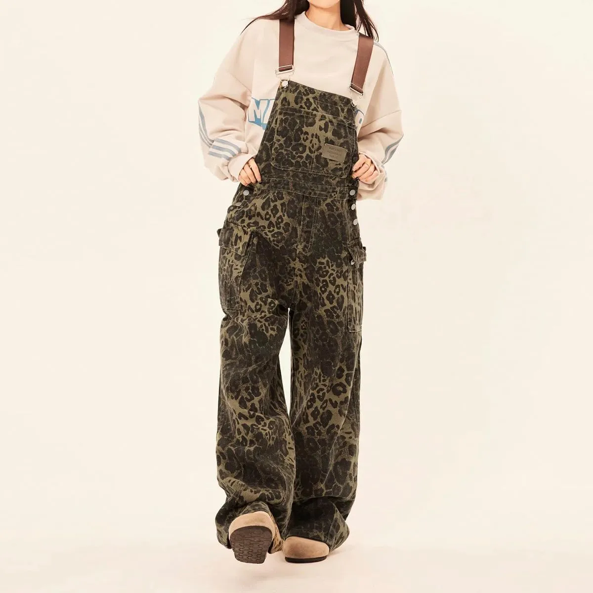 utcoco Women 2025 Fahsion Leopard Denim Bib Overalls Adjustable Straps Wide Leg Jeans Jumpsuits Rompers with Pockets